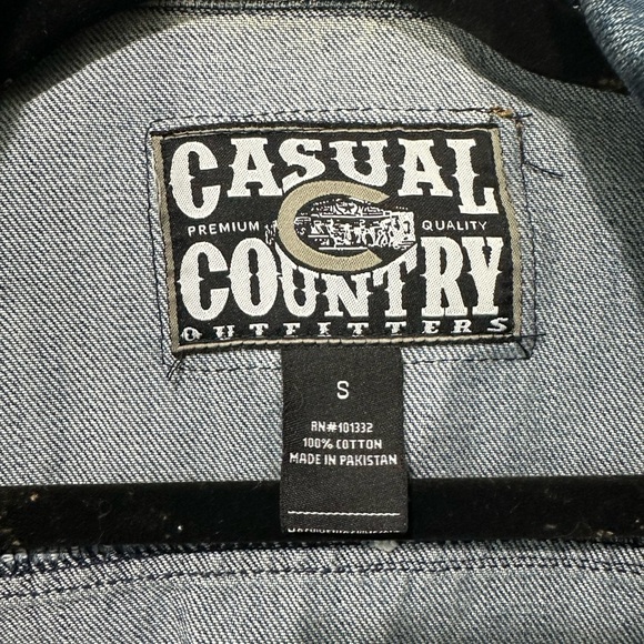 Casual Country Outfitters Women’s Small Blue Denim Jacket - Picture 8 of 11